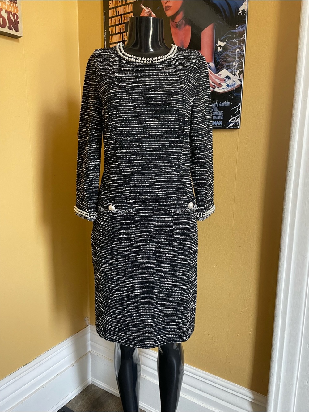 Classic Karl Lagerfield Textured Knit Dress ( 6 )
